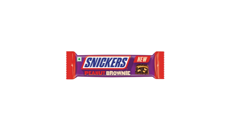 Snickers Peanut Brownie chocolate bar on a white background
